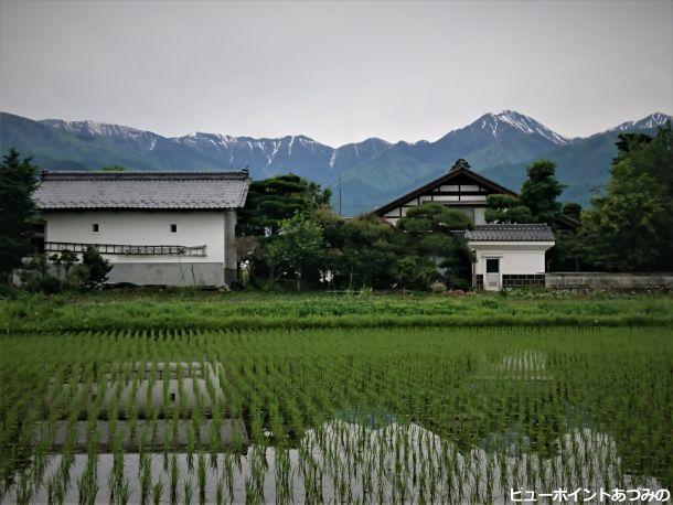 土蔵と蝶常念