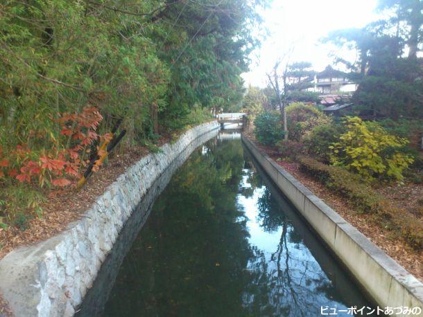 矢原堰の八千代橋