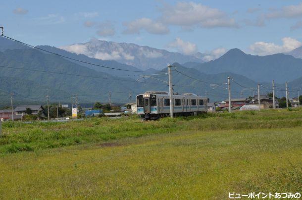 大糸線の電車