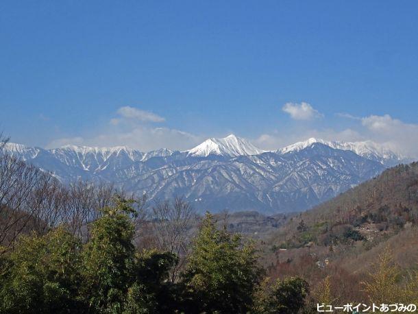 春の里山