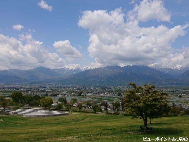 モザイク模様の田園