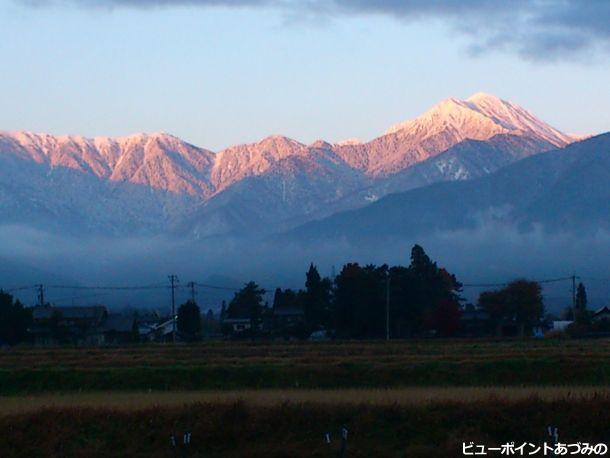 常念岳の朝焼け