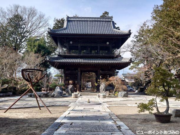 法蔵寺鐘楼門