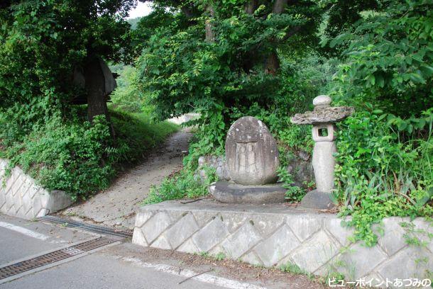 光北村の道祖神