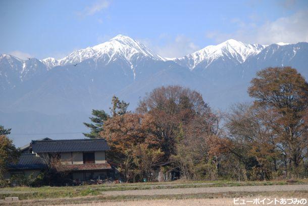 常念岳冠雪