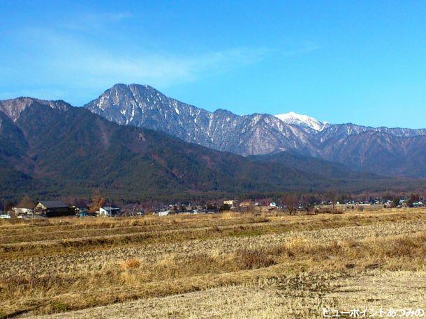 冬の有明山と餓鬼岳