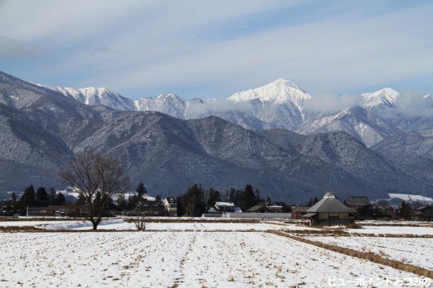 常念雪景色