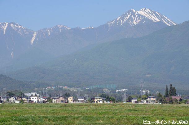 常念岳山麓