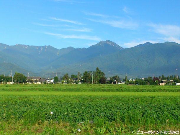 初夏の常念岳